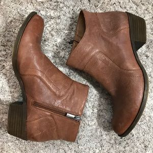 Lucky Brand Brolley Booties
